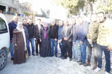 تحضيرات لوضع حجر الأساس لبناء مدرسة في الحي الشرقي من مدينة جنين بتمويل من رجل الأعمال حماد الحرازين