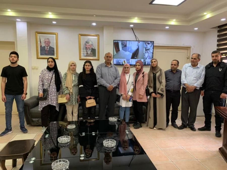 لقاء رئيس بلدية جنين مع مجموعة منابر الشباب