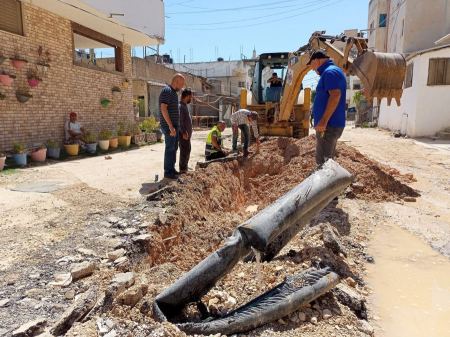 من أعمال دائرة المياه و الصرف الصحي 